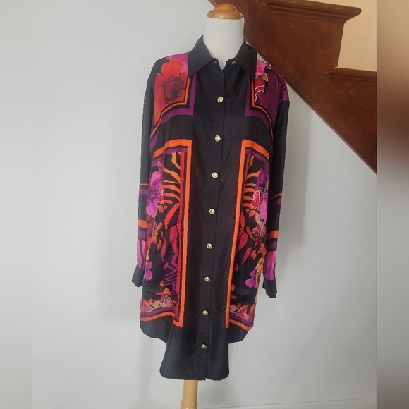 Camila Shirt Tunic with pockets Oversized - Picture 4 of 8